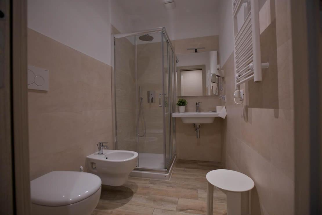 Onorati Hotel Priverno Экстерьер фото